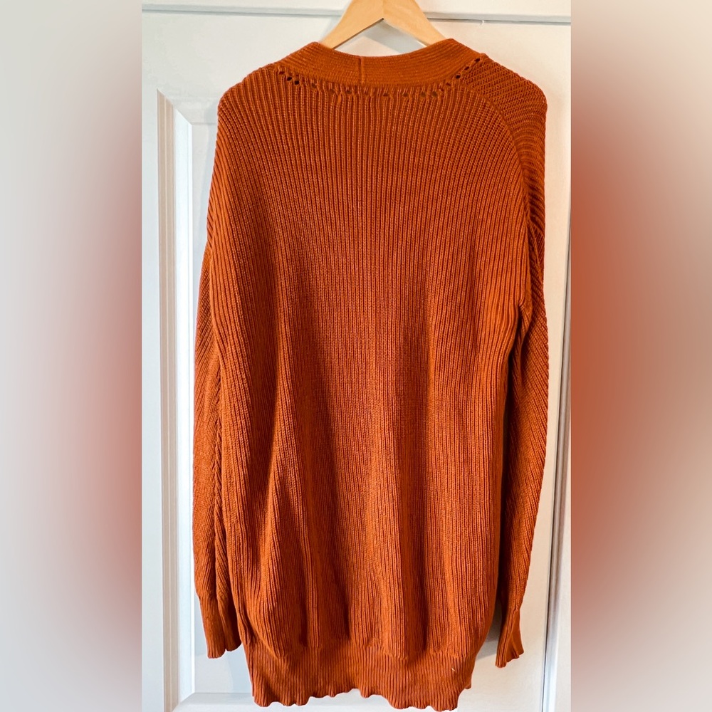BP Women’s Cardigan - Picture 2 of 5